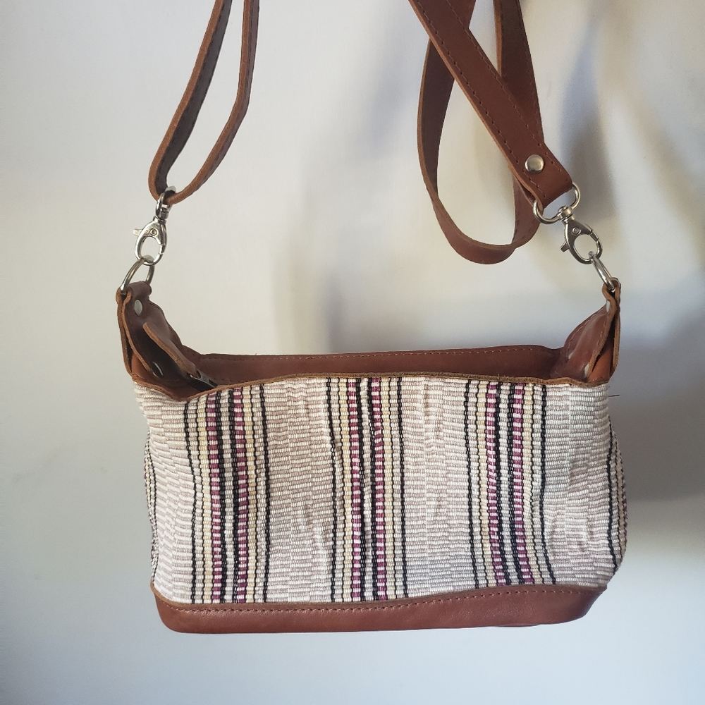 Nena and Co. Nenita and additional strap